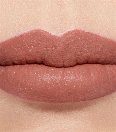 Rouge Allure Velvet Luminous Matte Li